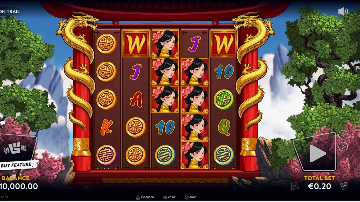 Interface do jogo de slot Dragon Trail com temática de dragões e moedas douradas.